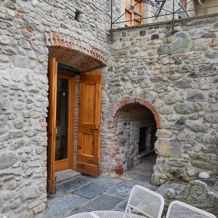 Casa vacanze Pescalina - *